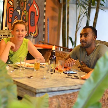 Hostel City Hub Colombo Airport Katunayaka Kültér fotó