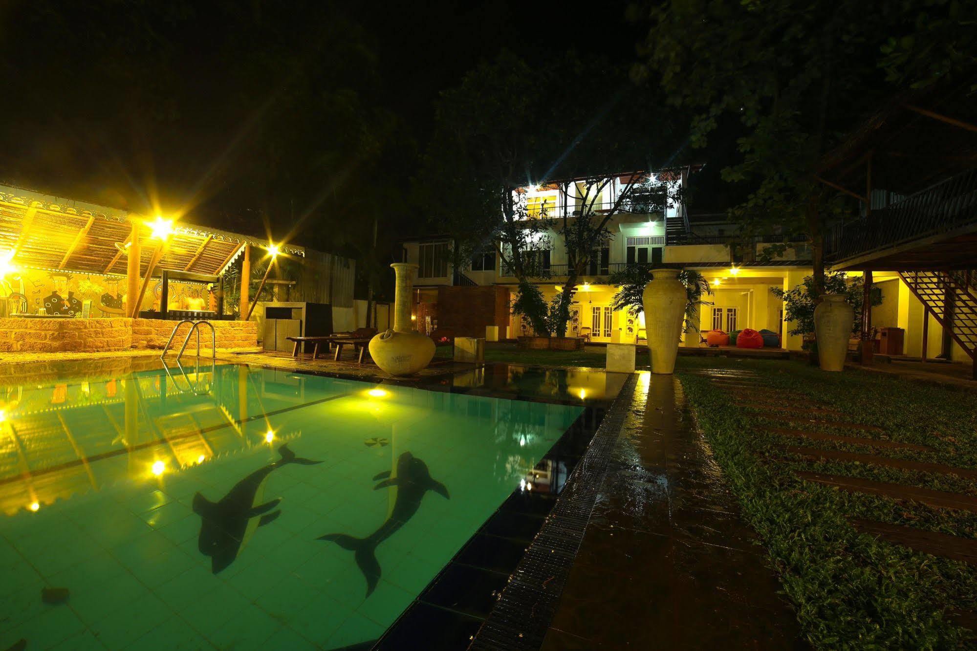 Hostel City Hub Colombo Airport Katunayaka Kültér fotó